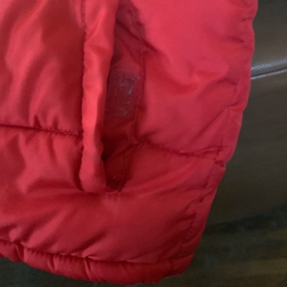 Vertical 9 boys size 5 6 red puffy winter jacket coat - Picture 6 of 8